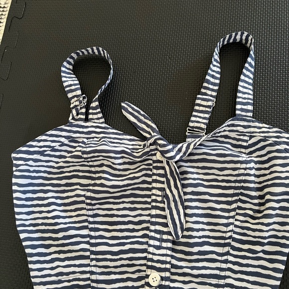 Very cute crop top - Picture 1 of 2